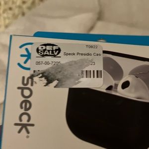 Speck Soft Cover Black IPods case New